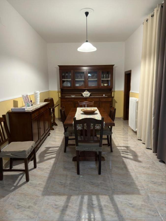 Casa Vacanze Campi Salentina Buitenkant foto